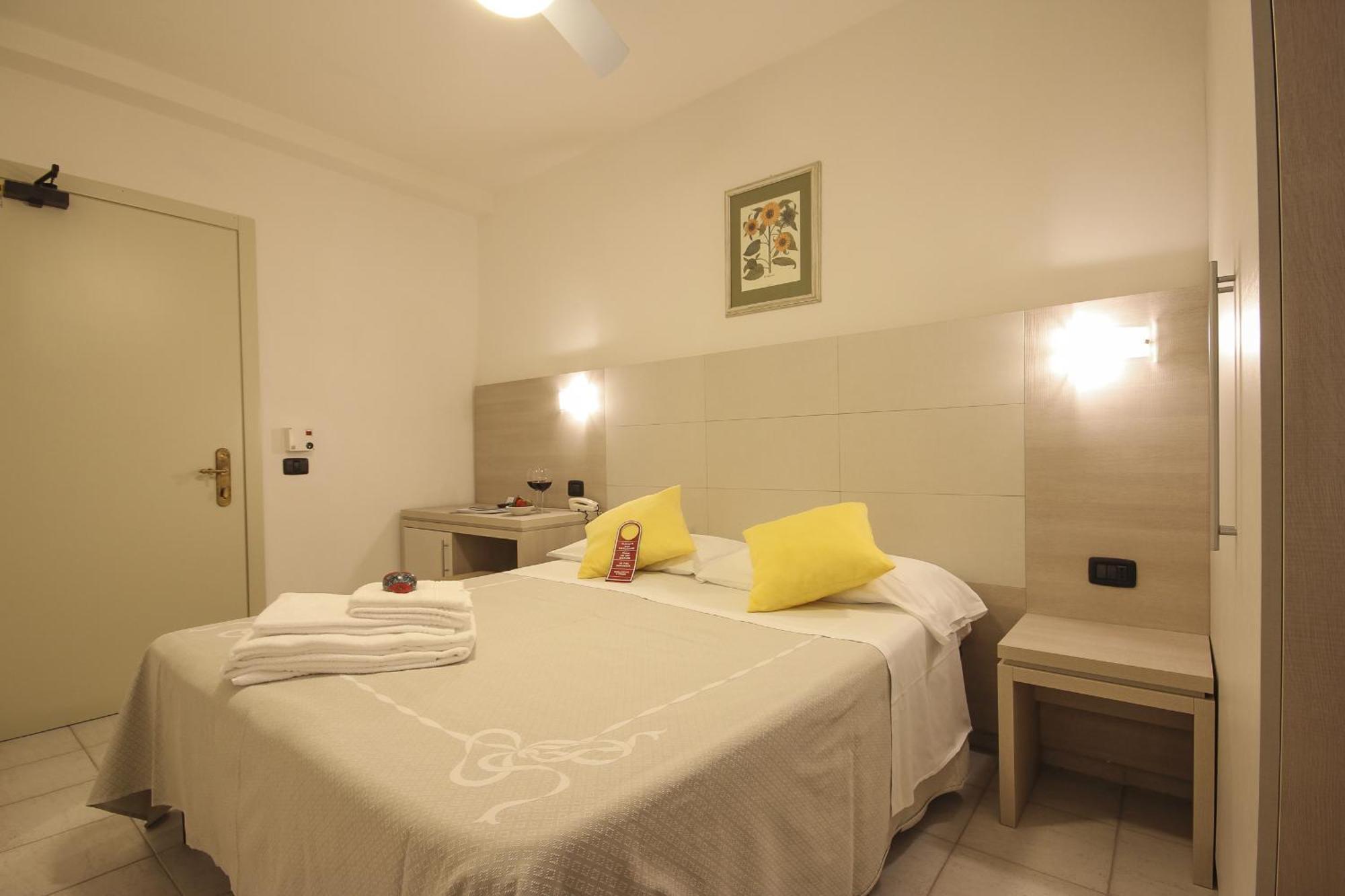 Hotel Miramare Forte dei Marmi Room photo